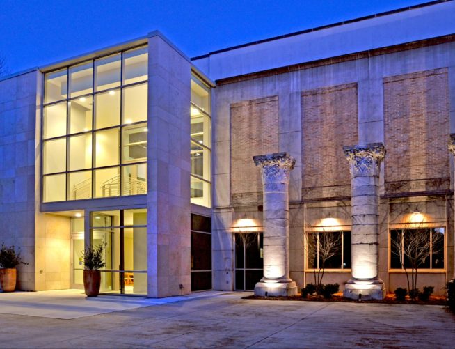 Atlanta History Center, exterior with columns
